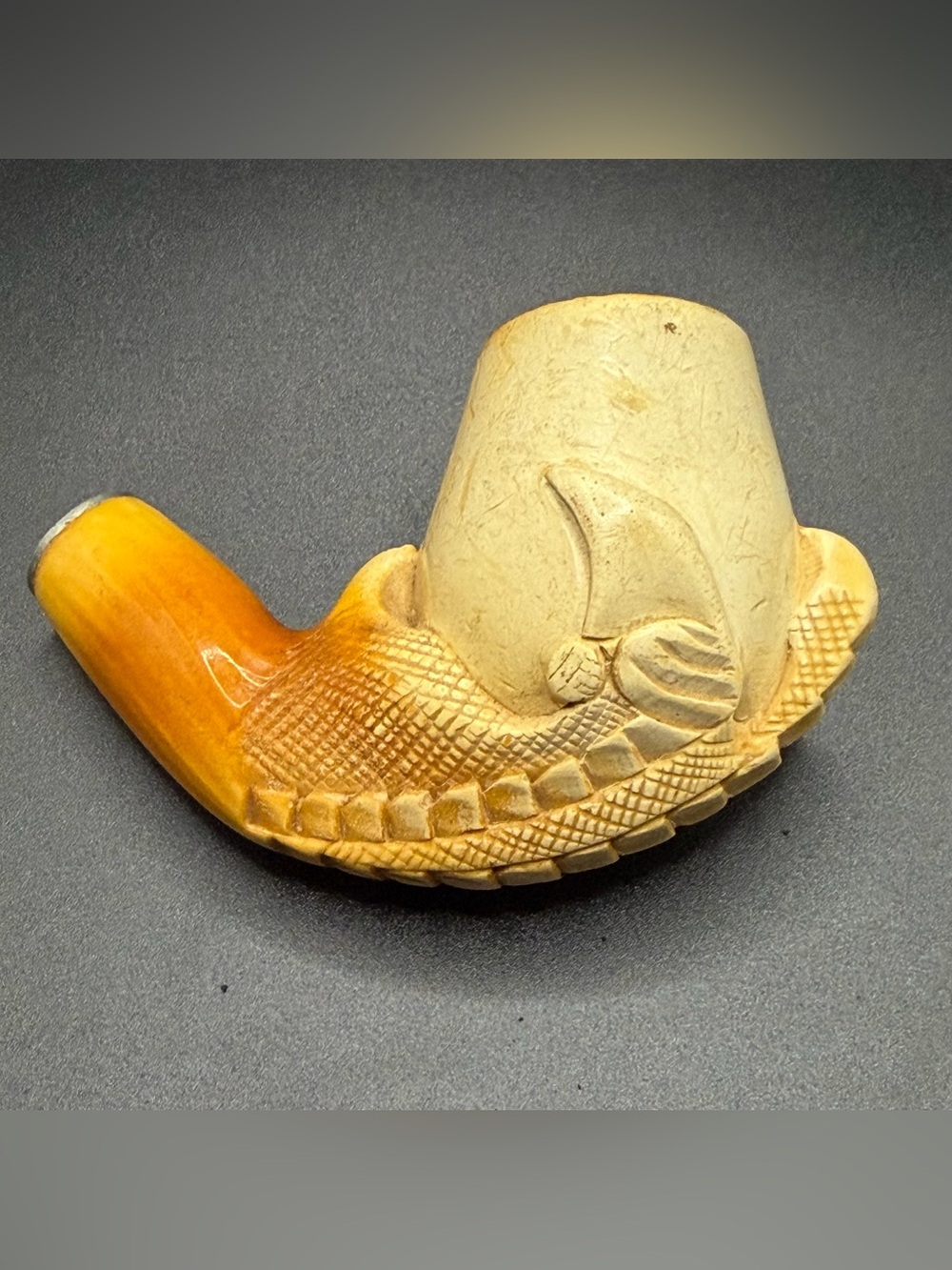 Vintage Eagle Claw Pipe Approximately 3.5” long